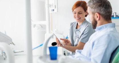 C&oacute;mo utilizar el marketing odontol&oacute;gico para atraer m&aacute;s pacientes